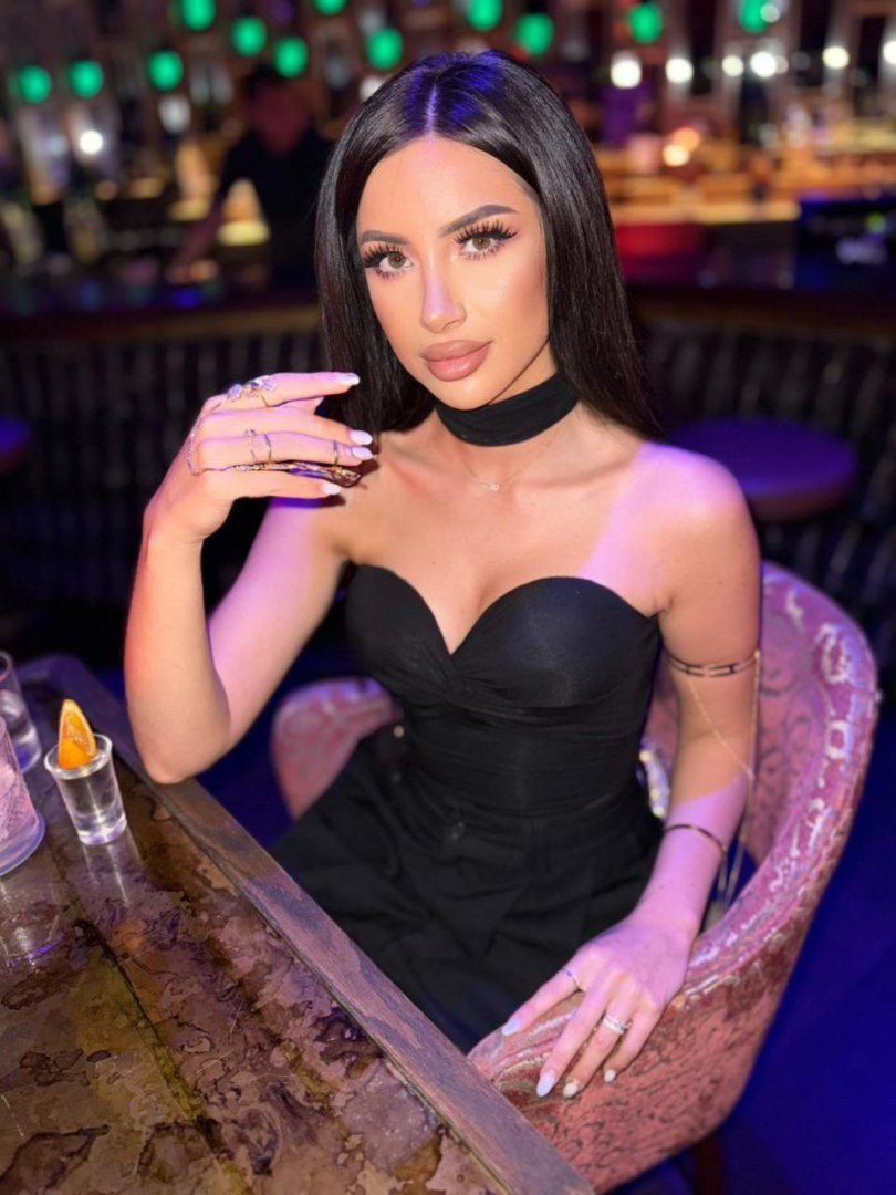 Angelika-photo-8