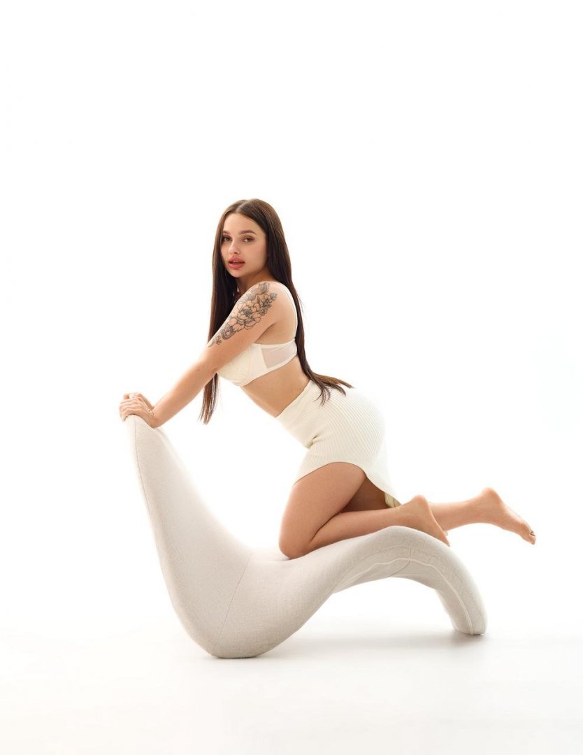 Anya-photo-4