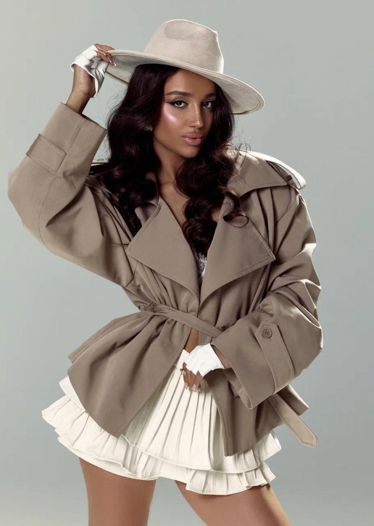 Miroslava-photo-9