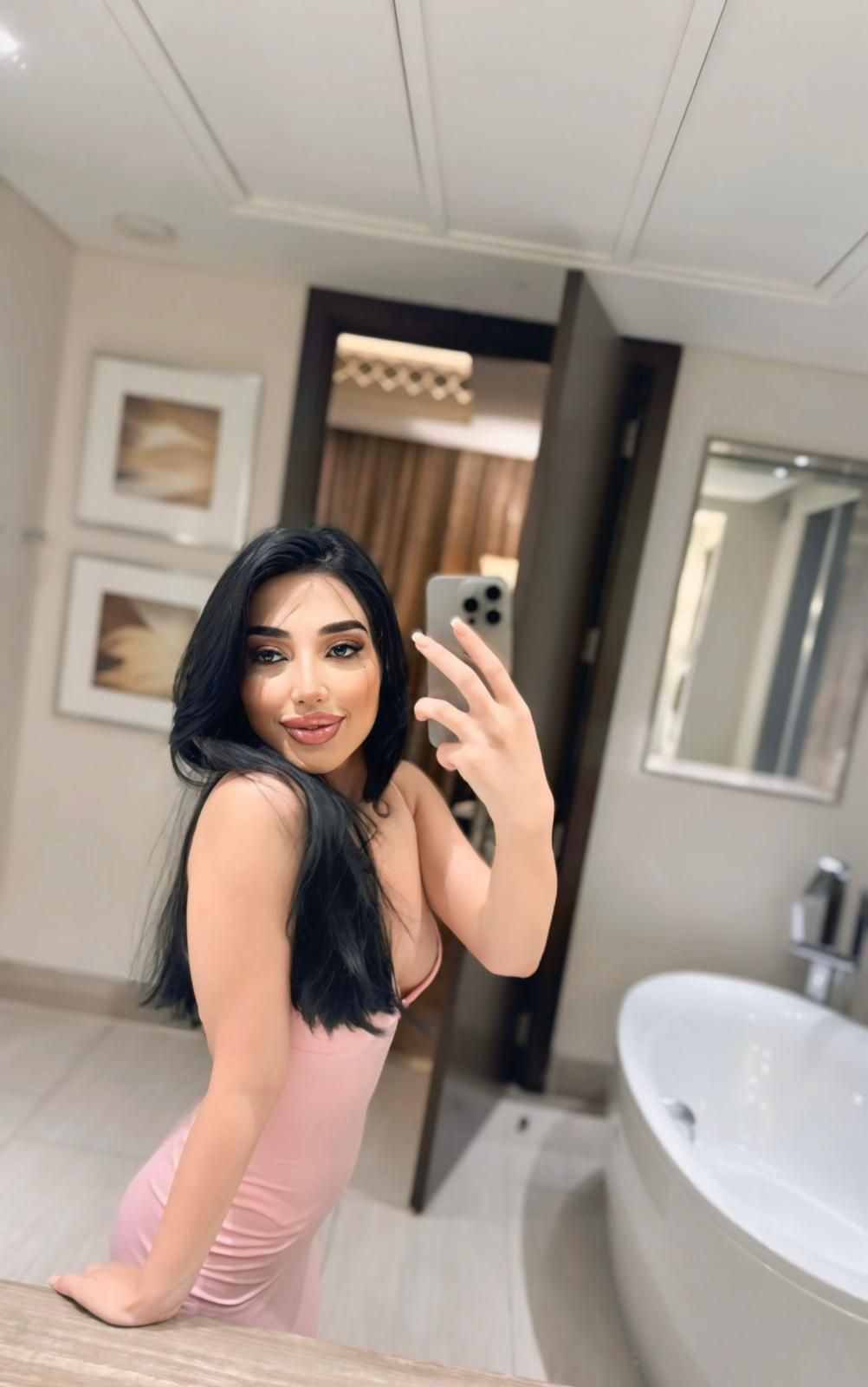 Daliaa-photo-4